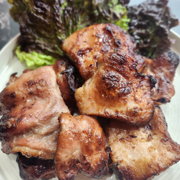 고소하고 진한 맛이 일품인 양념 소막창 1kg